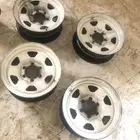 4 جنوط أصليه مقاس 16