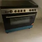 فرن شغال نضيف