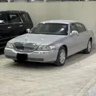 لينكلون تاون كار سيقنتشر