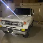 جيب ربع تويوتا 1991مخزن