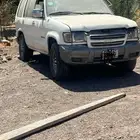 جيب ايسوزو ديزل 2003 شغال الجيب بدون لوح