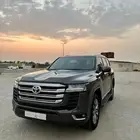 تويوتا لاندكروزر GXR L4 2024