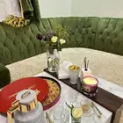 مجلس مخاد خشب اصلي شبه جديد استخدام حشمه ونظيف