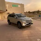 راش 2023 فضي بدي وكاله م عدا رش خارجي بسيط