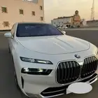 سيارة