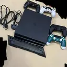 سوني 4 نظيف جدا  معا أربع يدات