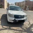 للبيع لاند كروز 2011 كويتي