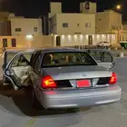 فورد كراون فكتوريا 2011 نظيف