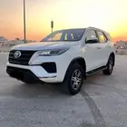 للبيع فور شنر مديل 2021 نظيف ..