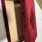 صندوق مقاس وسط نظيف جد ا استخدام بالساعات فقط