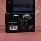 كاميرات ديجيتال (رقمية) متنوعة