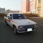 تويوتا هايلوكس 1986 للبيع .