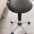 كرسي إيطالي للموظف