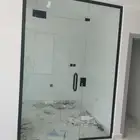 فني قزاز سكريت و دربزين ومرايات واجهات شاورات