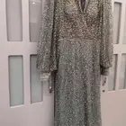 فستان للبيع