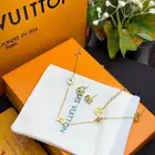 جديدنا طقوم ماركة لويس فيتون سلسال مع الحلق