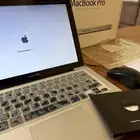 للبيع لابتوب ماك بوك برو