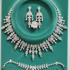 تصميم أنيق يزدان بتفاصيل دقيقة وبريق لامع يخطف الأنظار