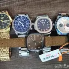 ساعات للبيع