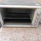 فرن كهربائي نضيف