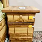 عرفة نوم- سرير كبير جدا- خزانة ملابس - تسريحة- كومودينو