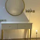 تسريحه ومرايا قابل لتفاوض