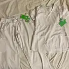 سكراب طبي أبيض