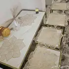 طاولات للبيع