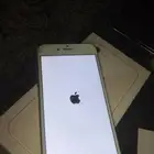 للبيع iPhone 8