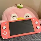 سويتش لايت استخدام خفيف مع لعبة انيمال كروسينغ وحقيبة