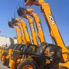 يوجد رافعات تلسكوبية جي سي بي للايجار