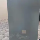 ثلاجة كبيرة كويسه تشتغل وتبررد مره