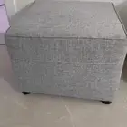 مقعد بف مربع الشكل