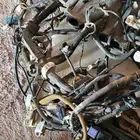 ظفيره هايلكس 2001 كامله غمارتين ( بنزين )