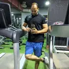 مدرب لياقة بدنية ومدرب شخصي