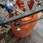 اسطوانه غاز مع الشوله للبيع عربية اطفال مستخدمه مره وحده فقط