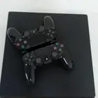 سوني 4 برو نضيف مع كامل مستلحقاته يدين وشنطه البيع اعلى سوم