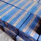 تمر برحي معبأ بكراتين موز كبيرة