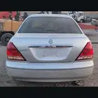 . نيسان صني 2005  مسقطه