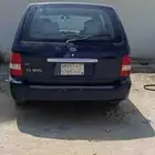 كيا كرنفال 2004 مستعملة قير اوتماتيك بنرين