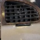 للبيع قطع لينكون تاون كار 1998-2002