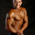 مدرب شخصي وخبير تغذيه معتمد بشهائد دوليه خبره13سنه تريب شخصي
