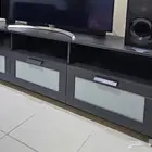 طاوله تلفزيون من ايكيا