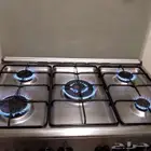 فرن غاز نظيف للبيع 5رؤؤسالفرن استعمال بسيط