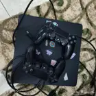 بلاستيشن 4 بحاله جيده السعر 450 مايجي غير الصامل