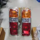 طقم اسطب خلفي هايلكس مديل 79م 83 م السعر150ريال تايلندي