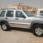 جيب شيروكي موديل 2004 قير عادي 2004مديل فحص ستماره منتهيه