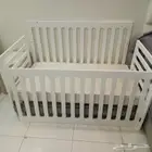 سرير اطفال بحالة الوكاله مع جاط استحمام