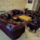 كنب مجلس نظيف جدا عرض السعر 500 فقط .