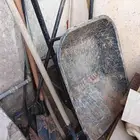 برويطه اتنين كوريك ومسحه وجاروف وحجاري وثلاث ابواب